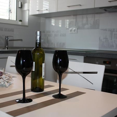 Apartment Anchi Makarska Buitenkant foto