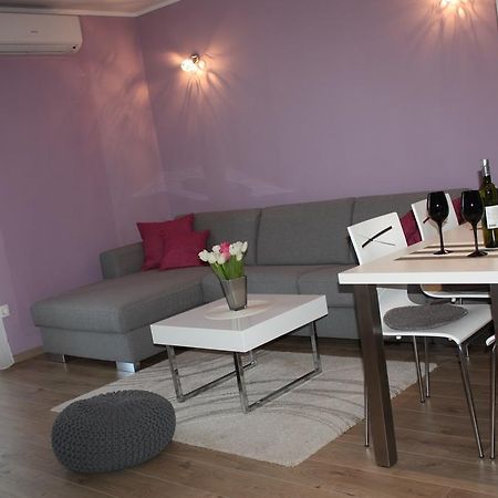 Apartment Anchi Makarska Buitenkant foto